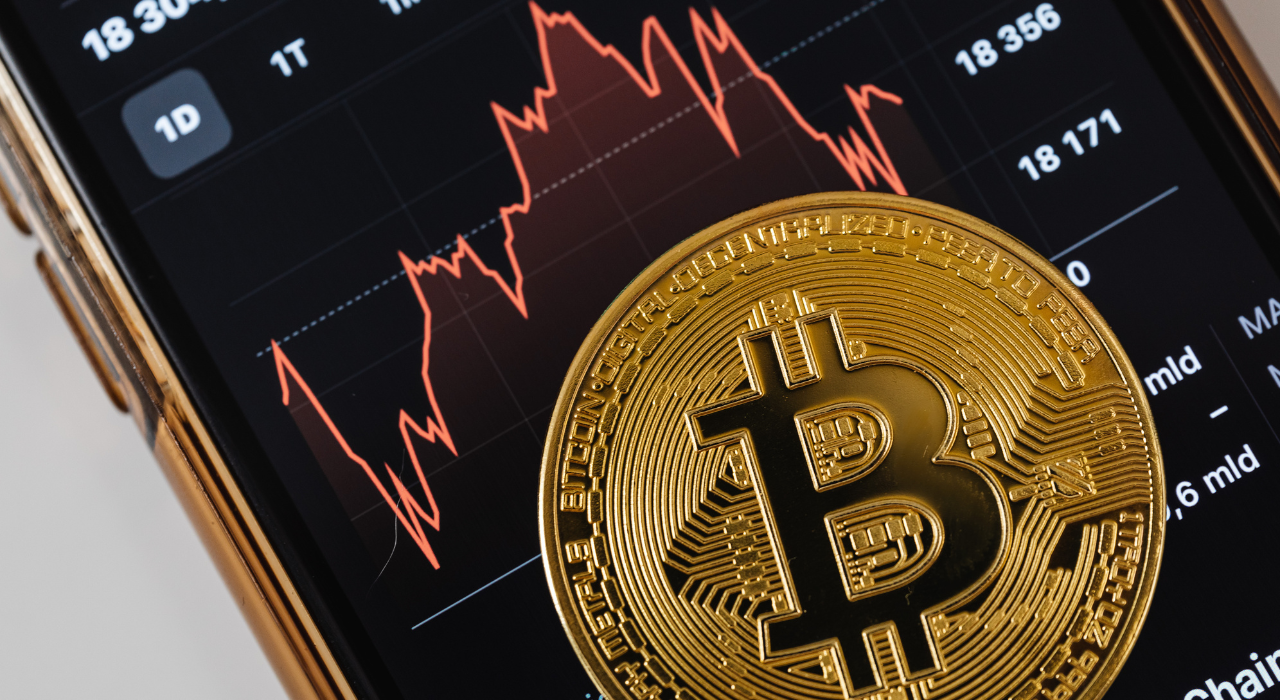 Bitcoin cai levemente enquanto a trégua entre Estados Unidos e Irã parece ameaçada