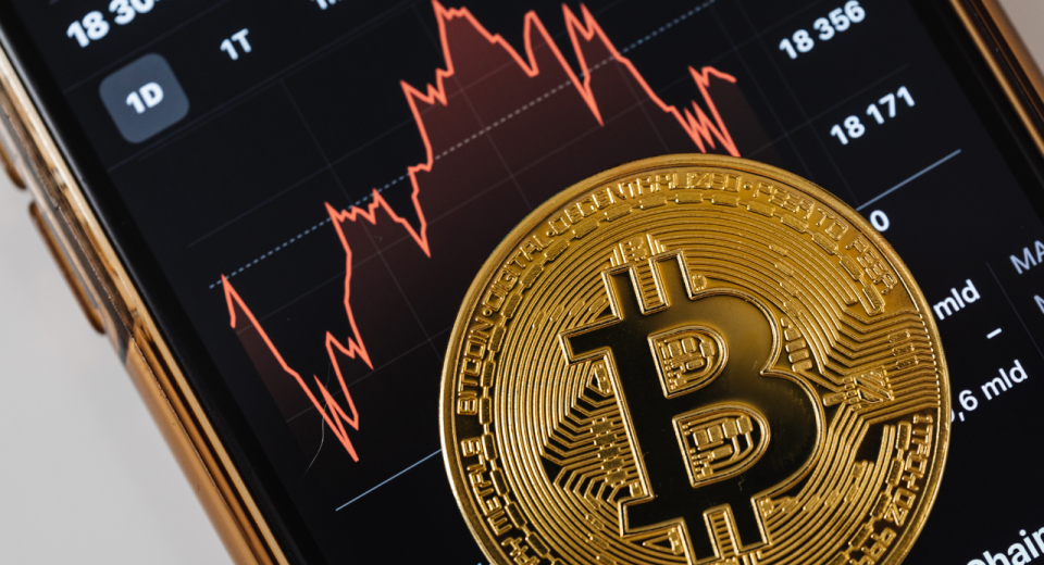 Bitcoin cai levemente enquanto a trégua entre Estados Unidos e Irã parece ameaçada
