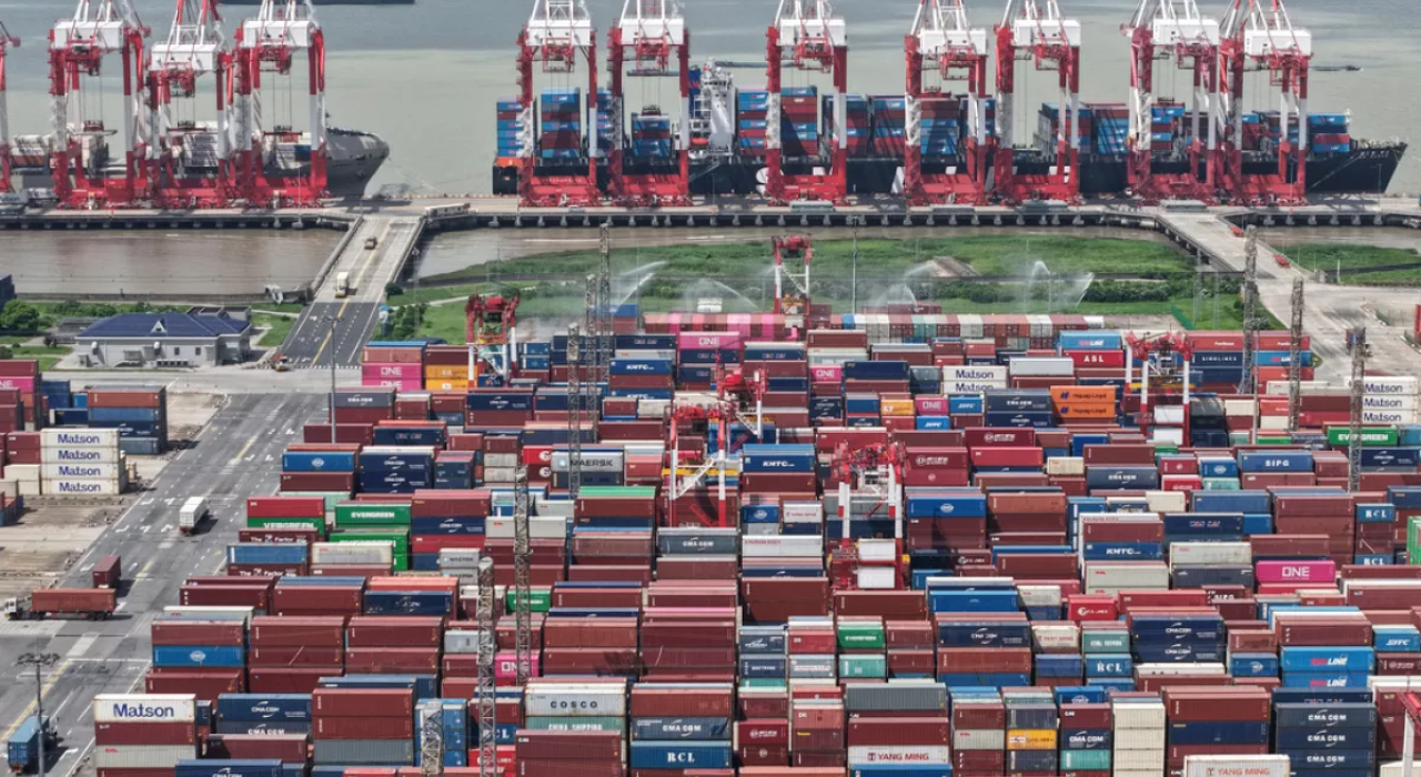 Exportações_da_China_perdem_força_com_guerra_no_Irã_PIB_do_1º_trimestre