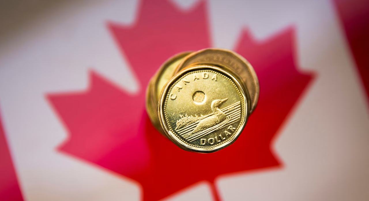 Dólar canadense cai após inflação