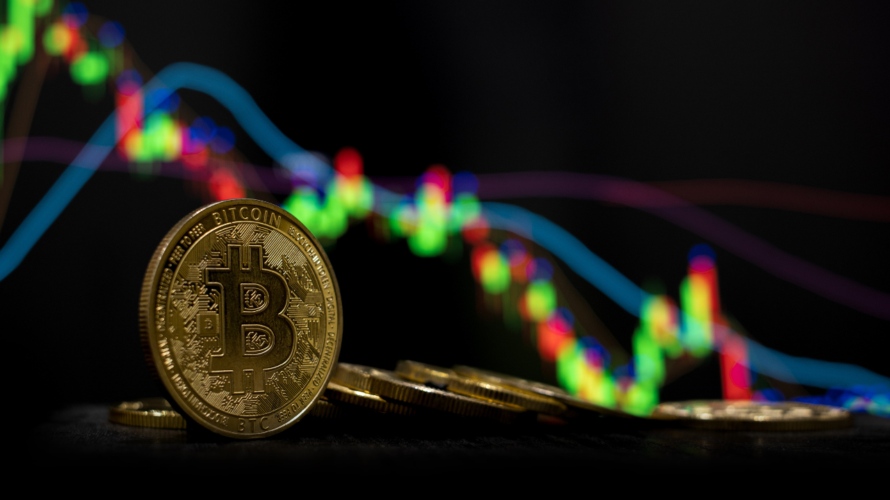Bitcoin sob pressão antes de vencimento de opções