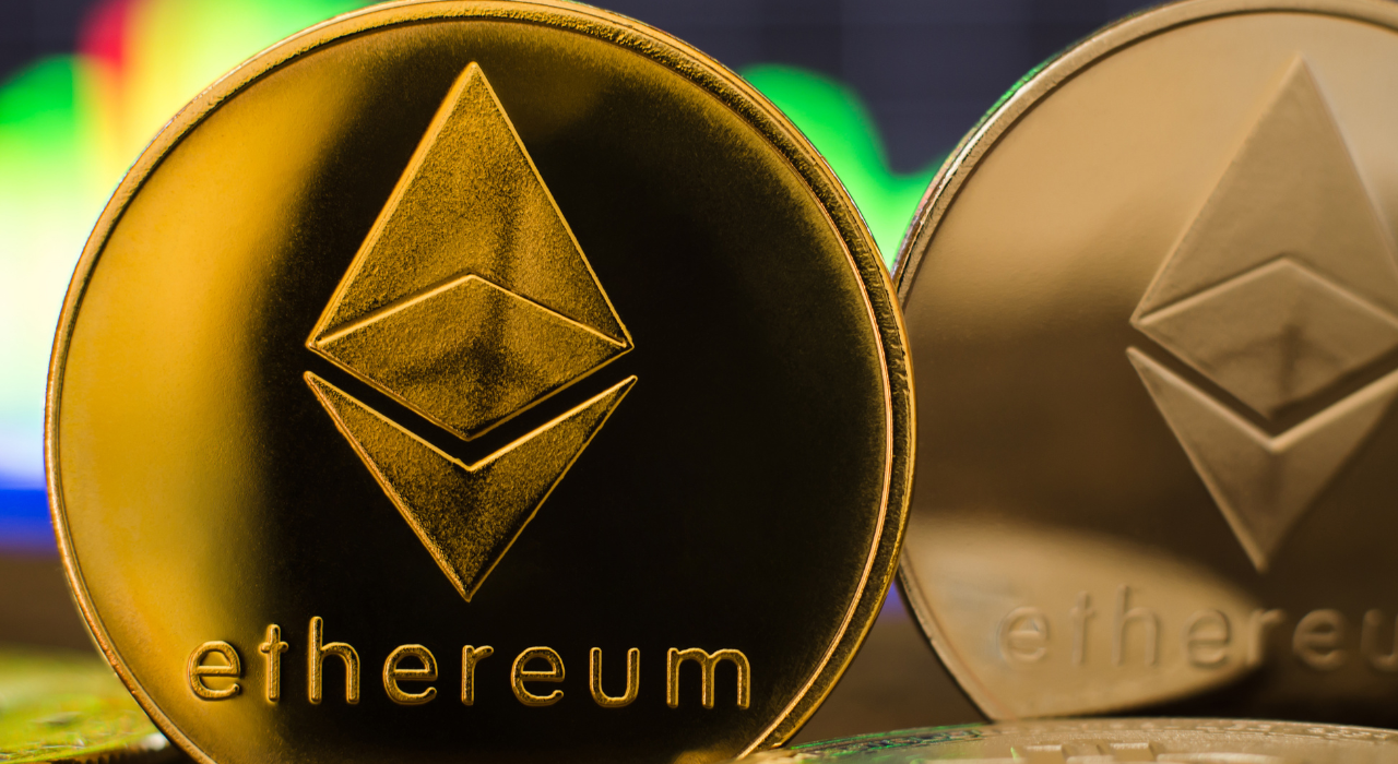 Ethereum mira recuperação rumo a US$ 2 mil