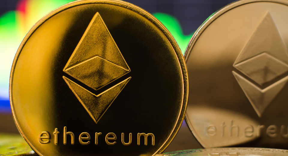Ethereum mira recuperação rumo a US$ 2 mil